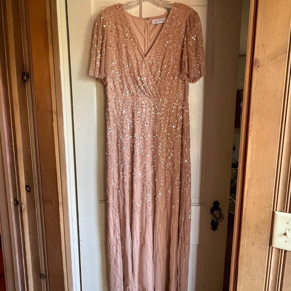 Mac Duggal Beaded Leaves Butterfly Sleeve Gown - Size 10 NOT Altered - worn once - Picture 2 of 8